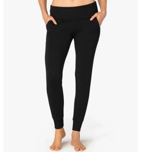 Beyond Yoga Jogger
